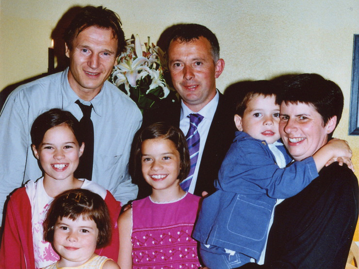 Liam Neeson With The Crowley Family 2002